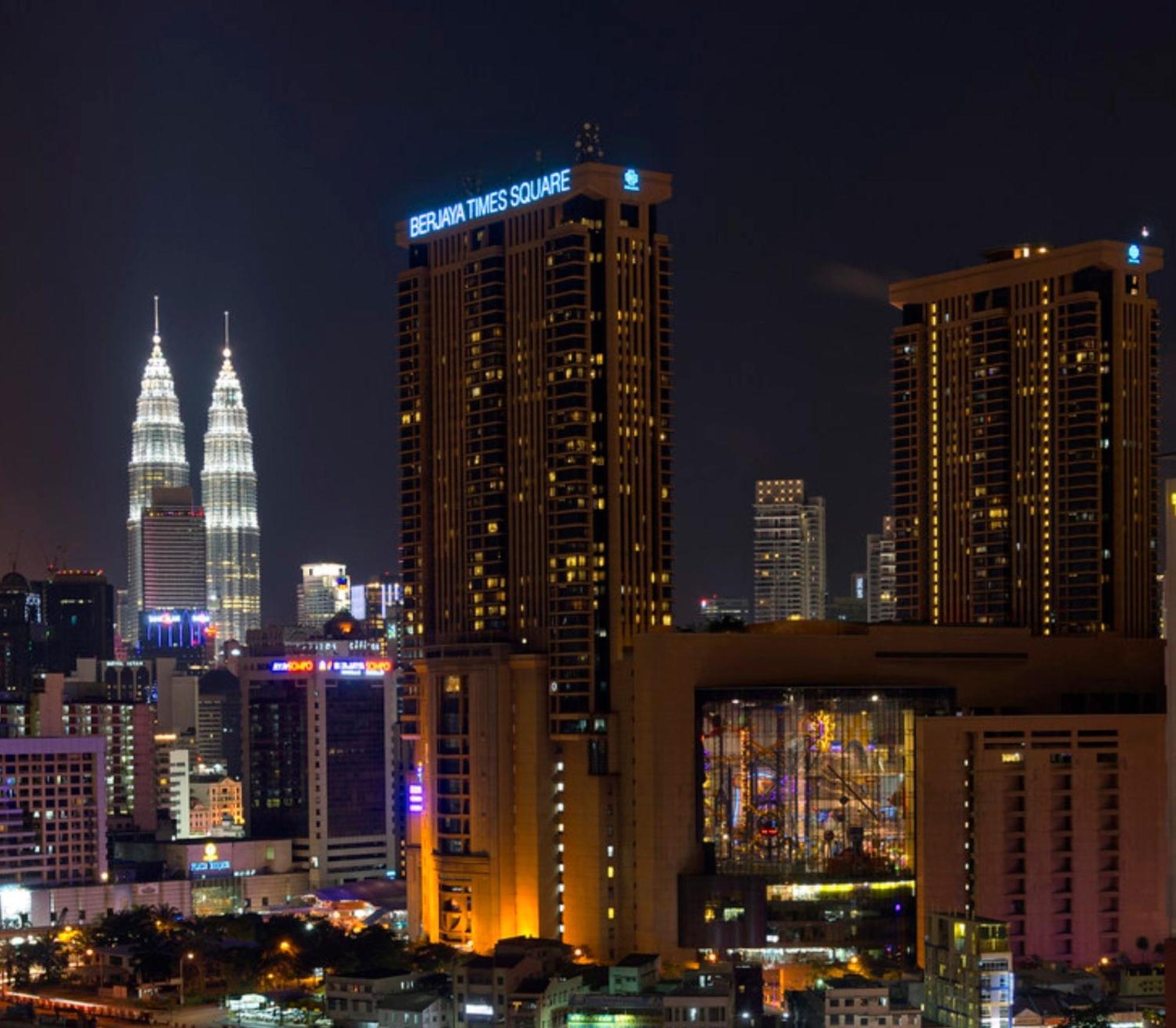 Bunga Raya At Times Square Apartment *