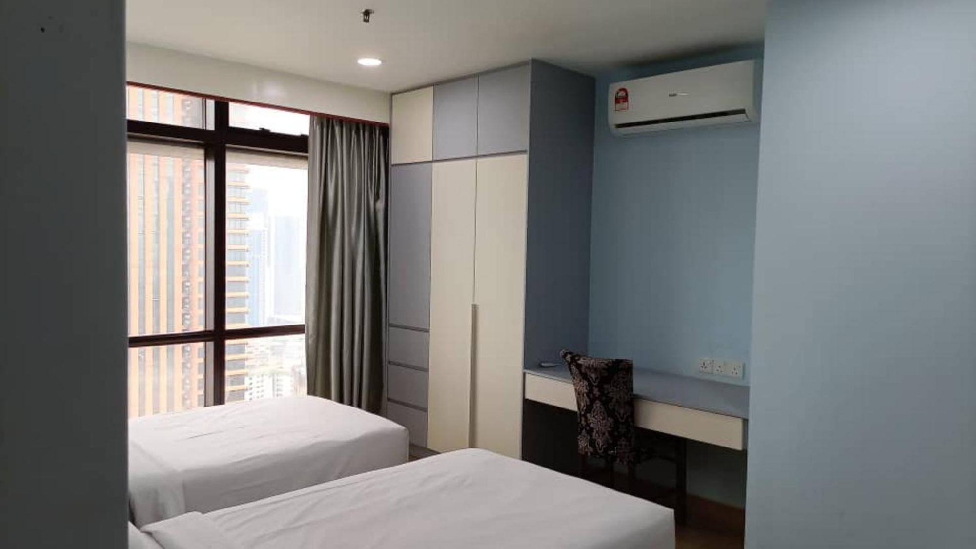 Bunga Raya At Times Square Apartment